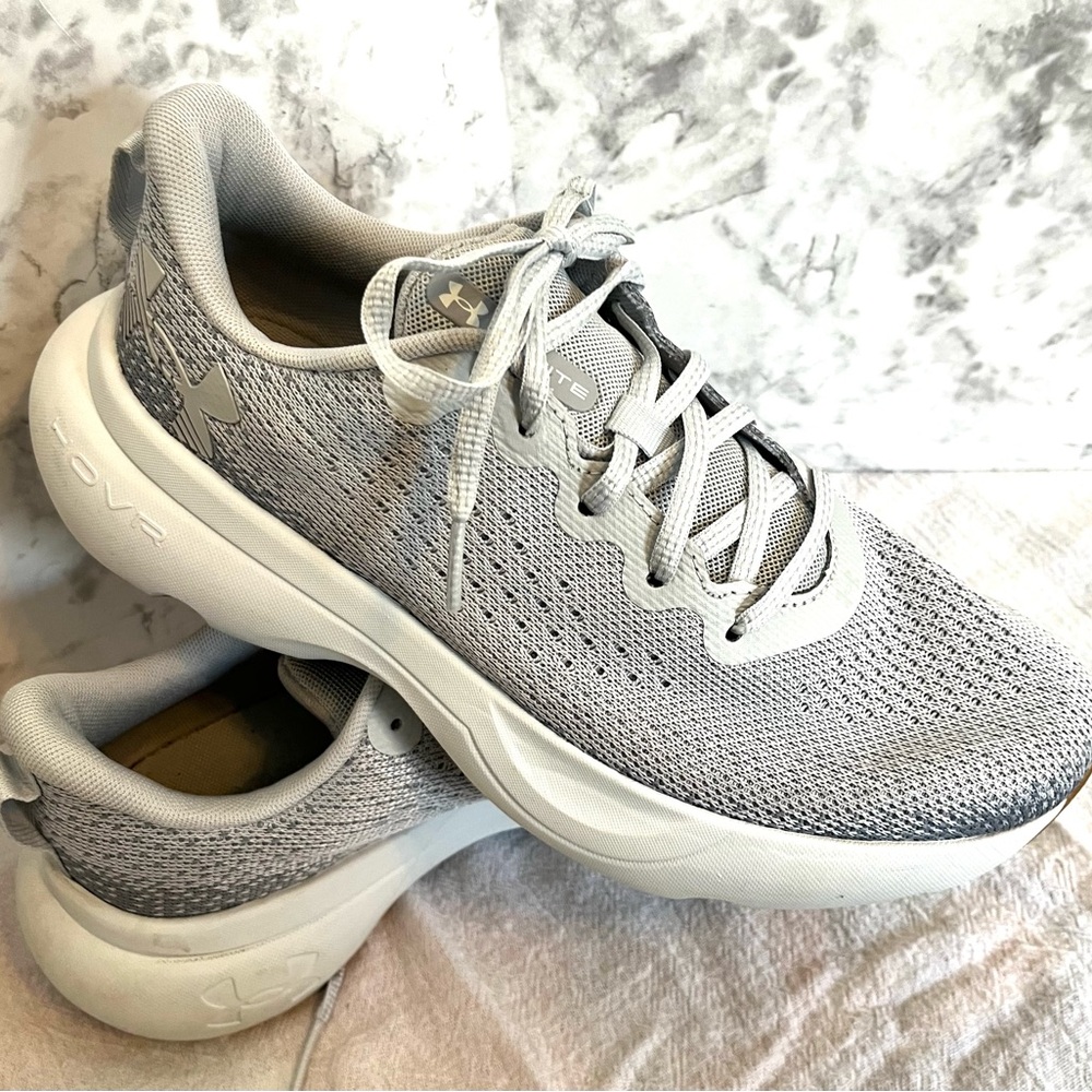 Under Armour Infinite Running Shoes Womens Size 9